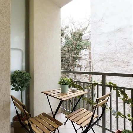 Kazinczy 3 Jewish Hq Bedroom + Living With Balcony דירה *